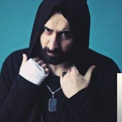 دانلود آلبوم Senli Benli (2018) از Kahraman Deniz
