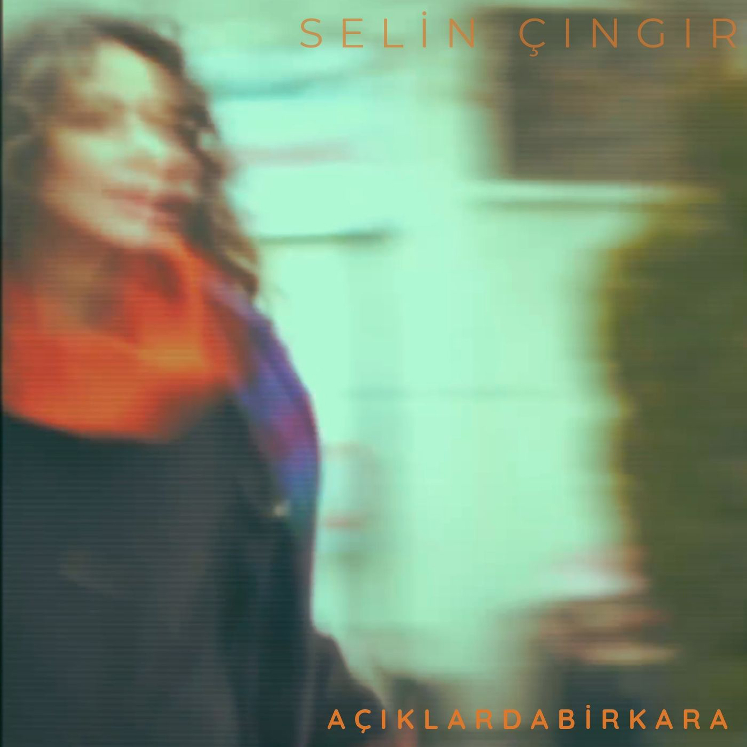 دانلود آلبوم Açıklarda Bir Kara (2025) از Selin Çıngır