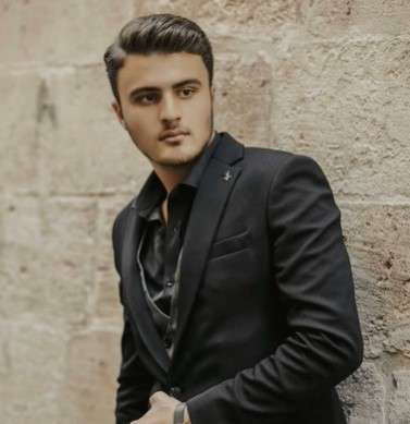 دانلود آلبوم Aylar Gibisin (2021) از Berkay Karakuzu