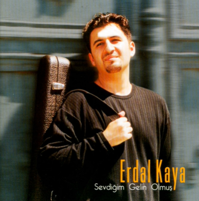 دانلود آلبوم Sevdiğim Gelin Olmuş (2000) از Erdal Kaya