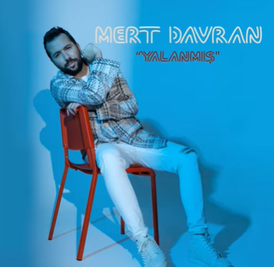 دانلود آلبوم Yalanmış (2021) از Mert Davran