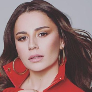 دانلود آلبوم Merve Özbey Single Şarkılar از Merve Özbey